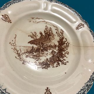 2 Platos Antiguos HB Choisy-le-Roi