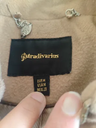 Abrigo Stradivarius Camel Talla M