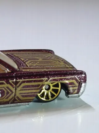 LINCOLN CONTINENTAL DE 1964 1/64 HOTWHEELS