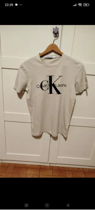 Camiseta Calvin Klein Beige Talla S