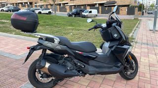 BMW C400X Maxiscooter Negra