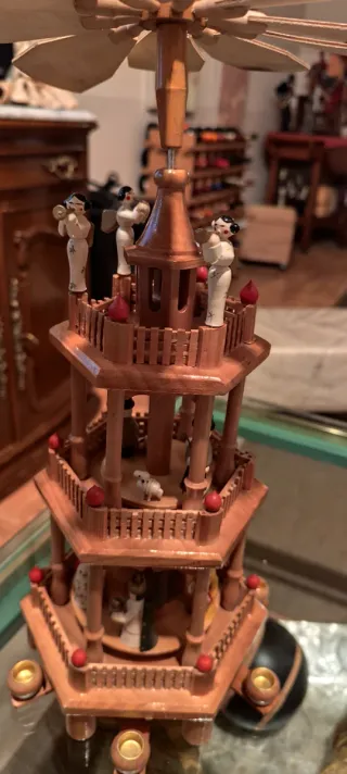 Pirámide Navidad alemana