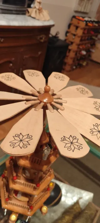 Pirámide Navidad alemana