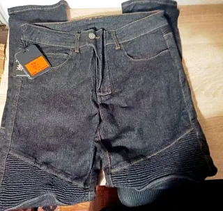 Chaqueta y pantalón de moto M