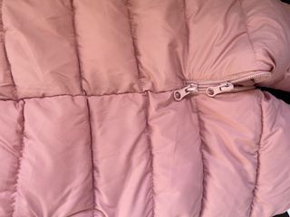 Buzo rosa bebé con capucha y orejas