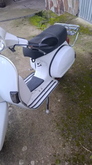 Vespa Blanca piaggio