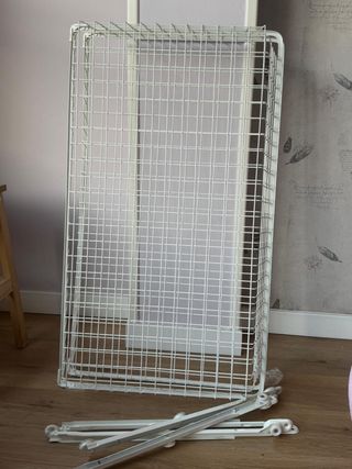 Cesta metálica blanca Ikea