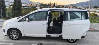 Ford Grand C-MAX 2012