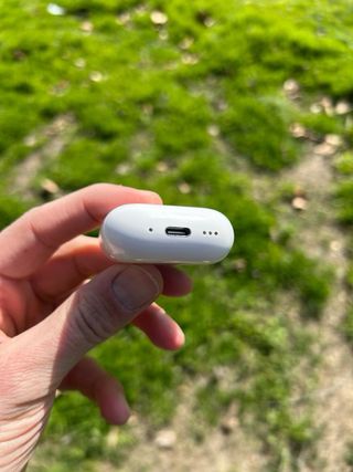 Cargador Apple AirPods Pro 2