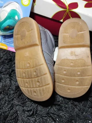 Zapatos vestir bebé taupé