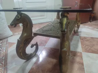 Mesa centro vintage cristal y metal dorado