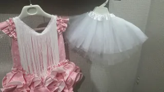 Traje de flamenca niña 1 año con accesorios