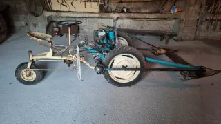 Segadora de gasolina con asiento