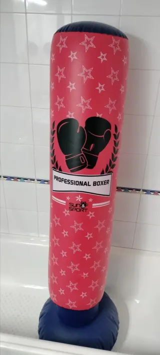 Saco de boxeo inflable