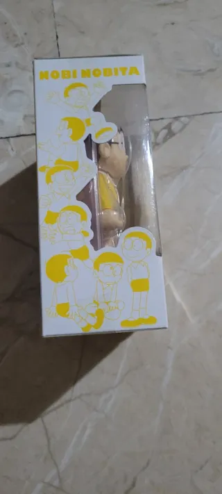 Action Figure Doraemon Nobita