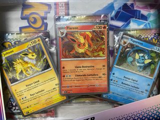 Colección Pokémon Evoluciones Prismáticas