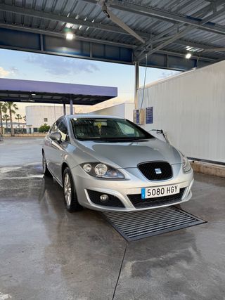 SEAT Leon 2011 1.6Tdi 105cv