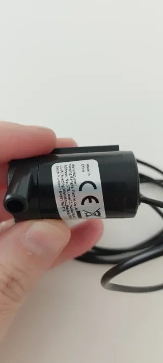 Bomba de agua para tortugas