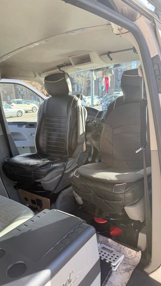 Volkswagen Transporter T5 2012