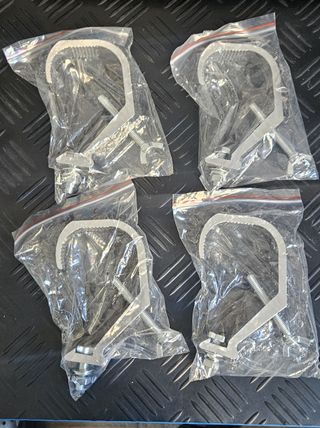 4 Garras de iluminación nuevas