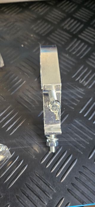 4 Garras de iluminación nuevas