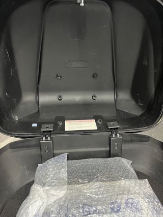 Maleta Piaggio Beverly Original + Soporte