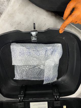 Maleta Piaggio Beverly Original + Soporte