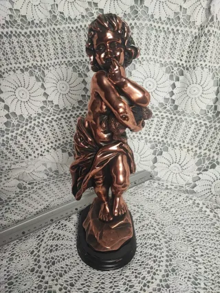 Figura niño vintage bronce