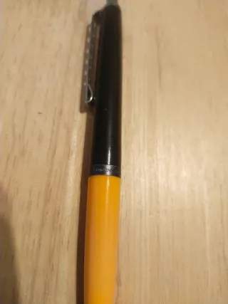 Bolígrafo Montblanc Carrera 590