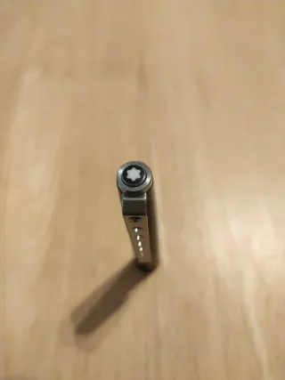 Bolígrafo Montblanc Carrera 590