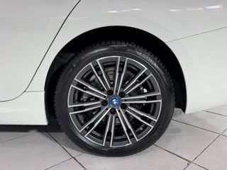BMW 330e 292cv M SPORT 2022