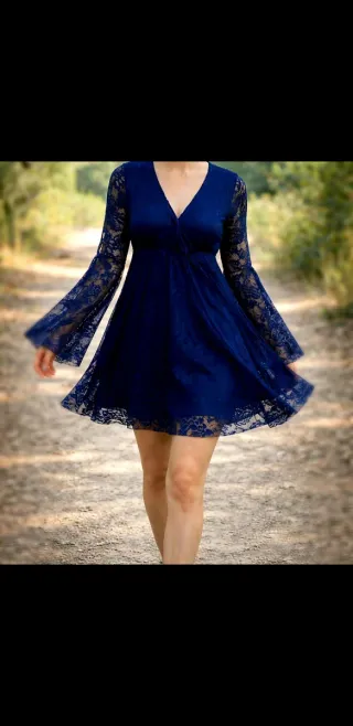 Vestido azul Gurs & l9ve encaje manga larga