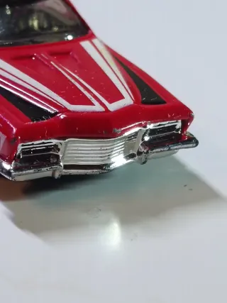 FORD GRAN TORINO SPORT DE 1972 1/64 HOTWHEELS