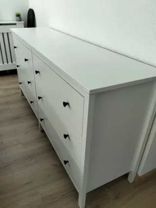 Cómoda KOPPANG Ikea 6 cajones. Está nueva.