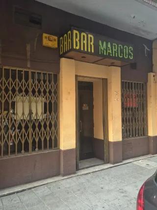 Local en Joaquina Santander Talavera de la reina