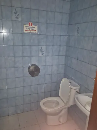 Local en Joaquina Santander Talavera de la reina