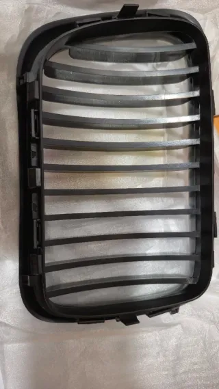 Grelhas Frontais BMW E36 Sedan
