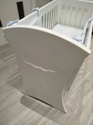 Minicuna madera maciza