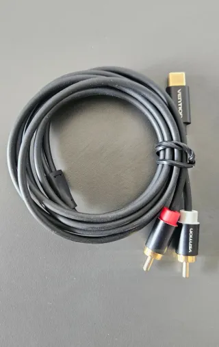 Cable USB C a 2 RCA para móvil etc..