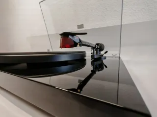 Giradischi Pro-Ject Debut Carbon Nero