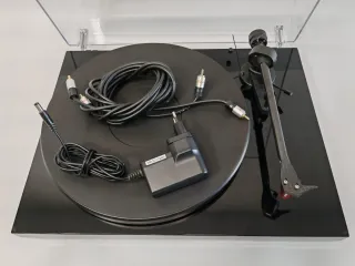 Giradischi Pro-Ject Debut Carbon Nero