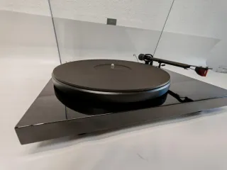 Giradischi Pro-Ject Debut Carbon Nero
