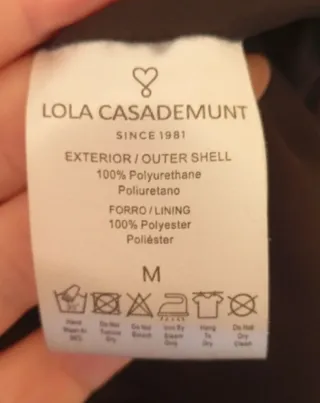 Traje Polipiel Negro Lola Casademunt Talla M