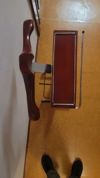 Galán de noche madera y metal