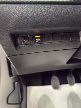 Peugeot 2008 Active 1.5 HDI 100 c.v