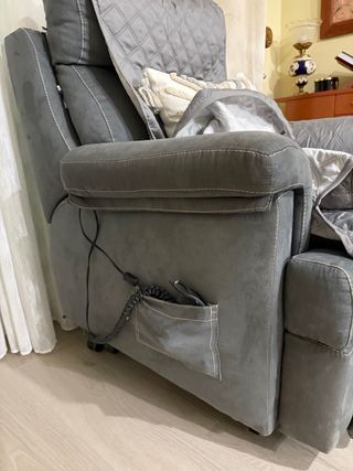 Sillón Reclinable Gris con Funda