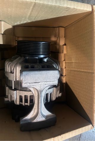 Alternador 24V A0151546402