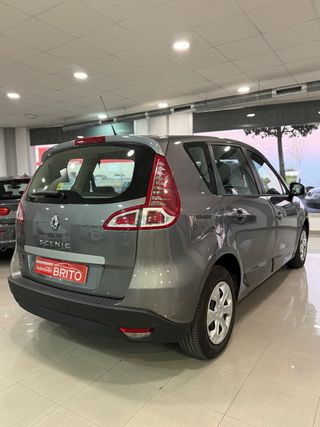 Renault Scenic 2010