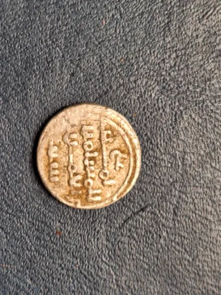 Moneda antigua de quilates