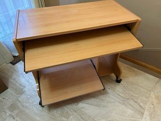 Mesa Escritorio PC Gaming Compacta Con Ruedas